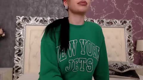 Snapshot of lexi__vicious chatting on 02-17-25, 08:47 lexi__vicious online show from 02-17-25, 08:47