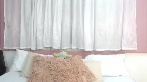 Gabrielle online show from 11-16-25, 10:54