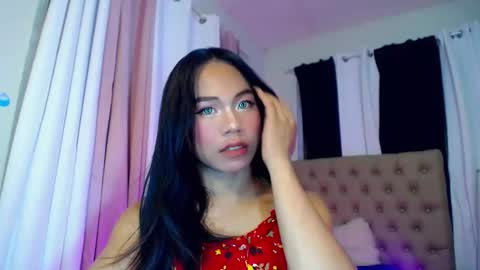 lexi_foru online show from 11-28-25, 11:13