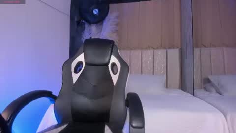Lexi Adams  online show from 06-23-26, 12:58
