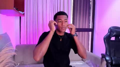 Snapshot of lexianddeker chatting on 11-16-25, 03:17 Lexi Derek online show from 11-16-25, 03:17