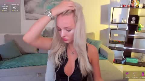 Snapshot of lexieblonde chatting on 06-01-26, 11:34 lexieblonde online show from 06-01-26, 11:34