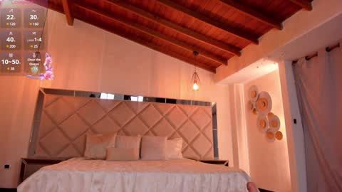 Snapshot of lexiewayne chatting on 01-10-25, 11:50 Lexie online show from 01-10-25, 11:50