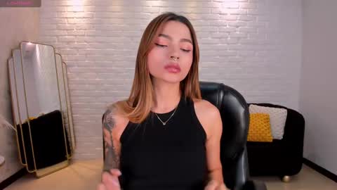 Snapshot of lexiewayne chatting on 02-13-25, 07:42 Lexie online show from 02-13-25, 07:42