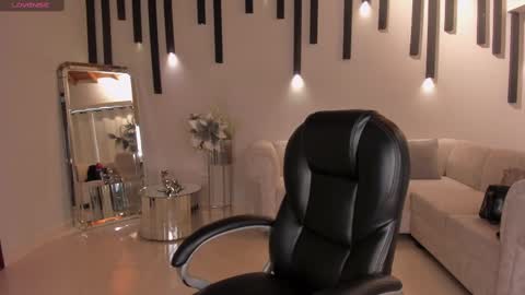 Snapshot of lexiewayne chatting on 03-07-25, 08:00 Lexie online show from 03-07-25, 08:00