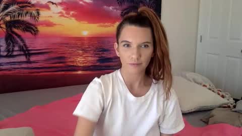 Snapshot of lexiial0 chatting on 11-04-25, 05:12 Alexia L. online show from 11-04-25, 05:12