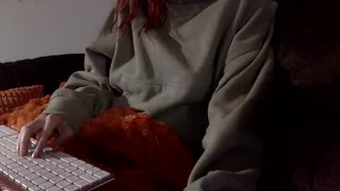 Snapshot of lexiial0 chatting on 11-15-25, 06:11 Alexia L. online show from 11-15-25, 06:11