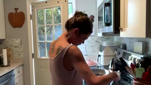 Snapshot of lexilovexhunghandsome chatting on 09-14-25, 09:03 lexilovexhunghandsome online show from 09-14-25, 09:03