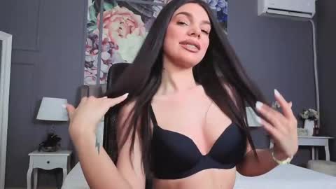 Lexi online show from 04-10-26, 03:45