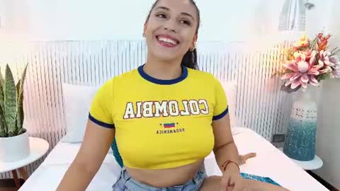 lexxi_gb online show from 06-17-26, 07:04