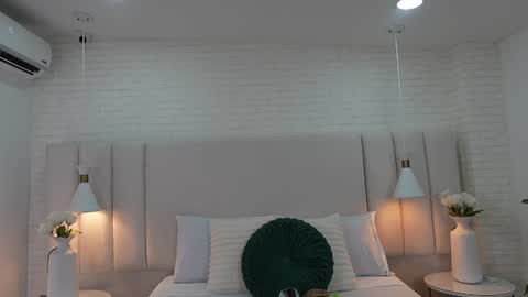 lexxi_gb online show from 06-23-26, 07:23