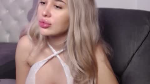 Snapshot of lexxyselena chatting on 09-23-25, 09:29 Lexxyselena online show from 09-23-25, 09:29