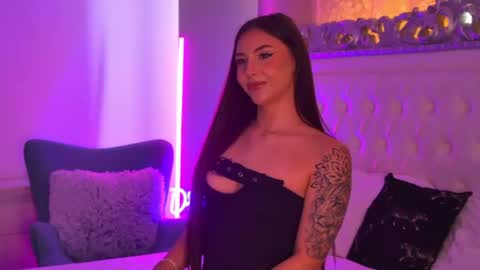 LexyBanks online show from 07-14-26, 10:21