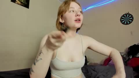 LexxxY online show from 06-07-26, 08:51