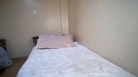 Snapshot of lexy_sky1 chatting on 11-20-25, 08:36 Lexy online show from 11-20-25, 08:36