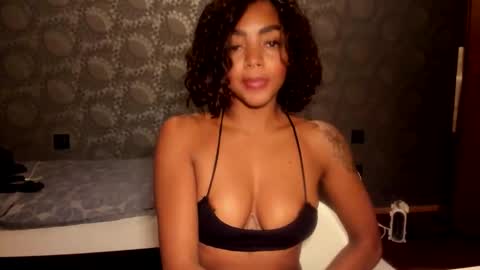 Snapshot of lexy_squirt_queen chatting on 11-18-25, 06:12 LEXY - Independent account online show from 11-18-25, 06:12