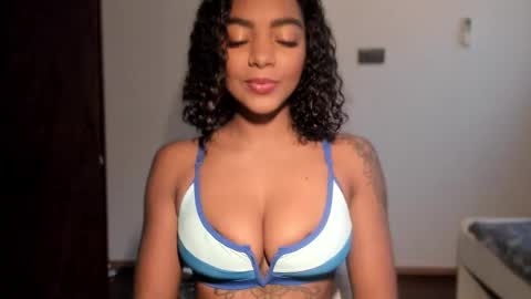 LEXY - Independent account online show from 12-22-25, 01:08