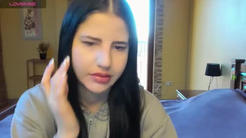 lexyswett online show from 10-31-25, 07:42