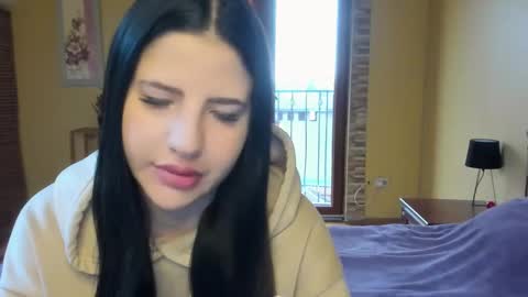 lexyswett online show from 11-06-25, 08:04