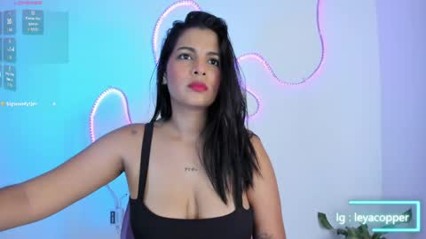 Leya online show from 05-21-26, 11:12