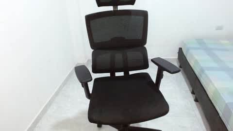 Snapshot of leydy_day chatting on 01-29-25, 10:43 leydy_day online show from 01-29-25, 10:43