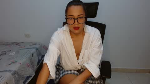 Snapshot of leydy_day chatting on 10-29-25, 10:55 leydy_day online show from 10-29-25, 10:55