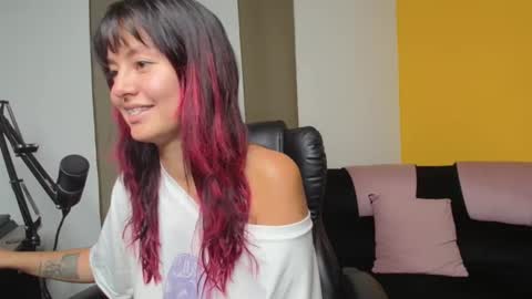 Leydy  online show from 04-24-26, 06:05