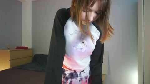 leyla_grace online show from 05-07-26, 06:13