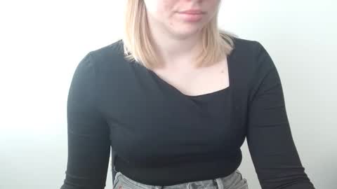 Leyla online show from 03-03-26, 08:09