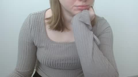 Leyla online show from 04-24-26, 06:16