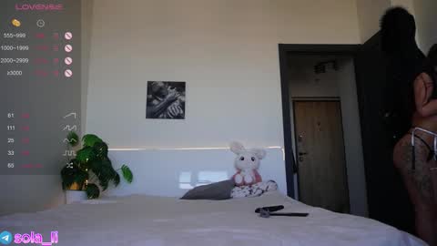 Snapshot of leyla_ly chatting on 10-20-25, 04:46 Leyla ly Ill be here Tuesday Thursday Friday Saturday Sunday online show from 10-20-25, 04:46