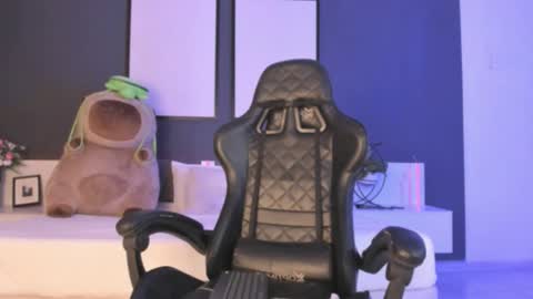  Leyli Doll  online show from 11-13-25, 09:03