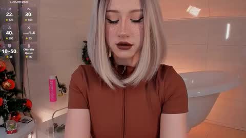 Lisa online show from 12-19-25, 03:35