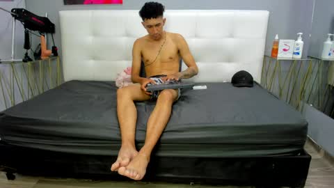 lia78couple online show from 04-23-26, 10:12