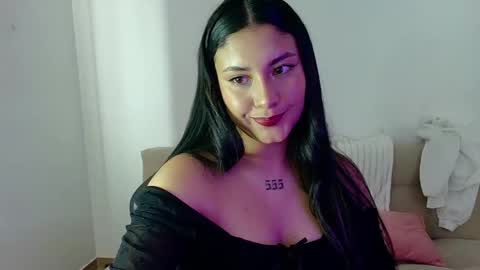 Lia  online show from 05-29-26, 07:01