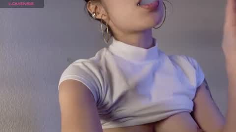 Snapshot of lia__summer chatting on 07-31-26, 02:55 lia__summer online show from 07-31-26, 02:55