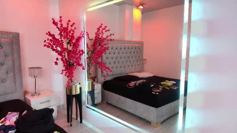 Lia  online show from 04-02-26, 03:48