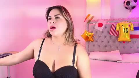 Snapshot of lia_adamsss chatting on 06-21-26, 02:58 Lia online show from 06-21-26, 02:58
