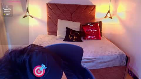  LIA  online show from 06-10-26, 07:35