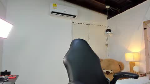 Lia  online show from 07-11-26, 07:16