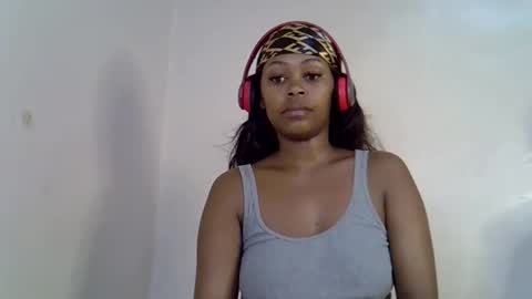 lia online show from 11-02-25, 02:25