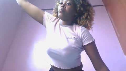 Snapshot of lia_jupiter1 chatting on 02-18-26, 10:44 lia online show from 02-18-26, 10:44