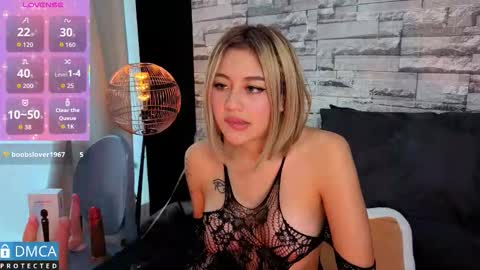 Snapshot of lia_summer1 chatting on 11-26-25, 07:15 lia summer1 online show from 11-26-25, 07:15