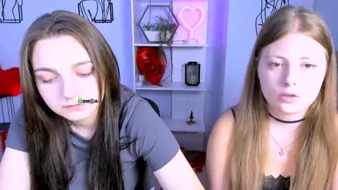 Lia online show from 09-15-25, 05:51