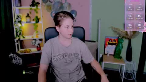 Lia online show from 09-18-25, 08:27