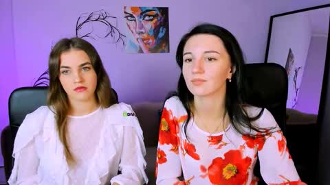 Lia online show from 10-19-25, 05:41