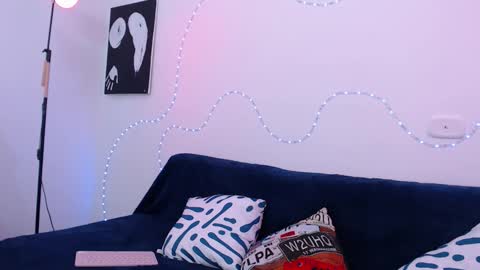 lia_tgn online show from 10-10-25, 07:02