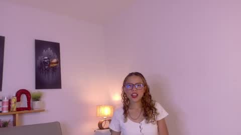 Juliana online show from 05-01-26, 06:34