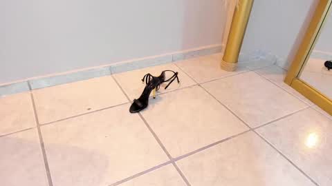 Snapshot of lia_walton__ chatting on 03-04-25, 02:53 liz walton online show from 03-04-25, 02:53