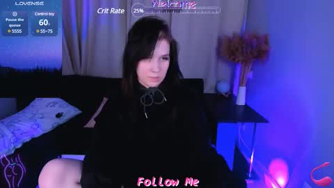 Lia online show from 03-11-25, 03:37